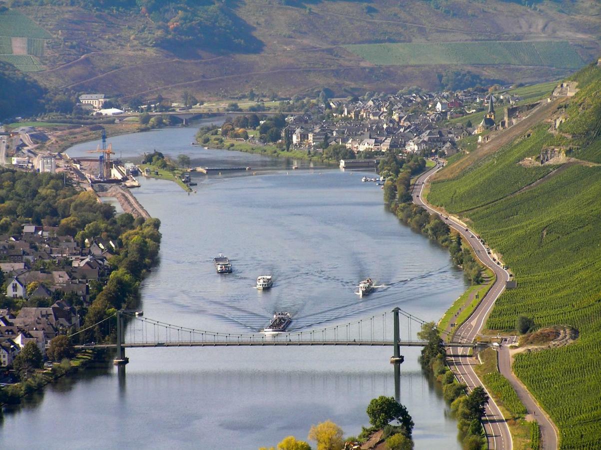 Gaestehaus Koen - Fewo Farfalle Zeltingen-Rachtig Bagian luar foto